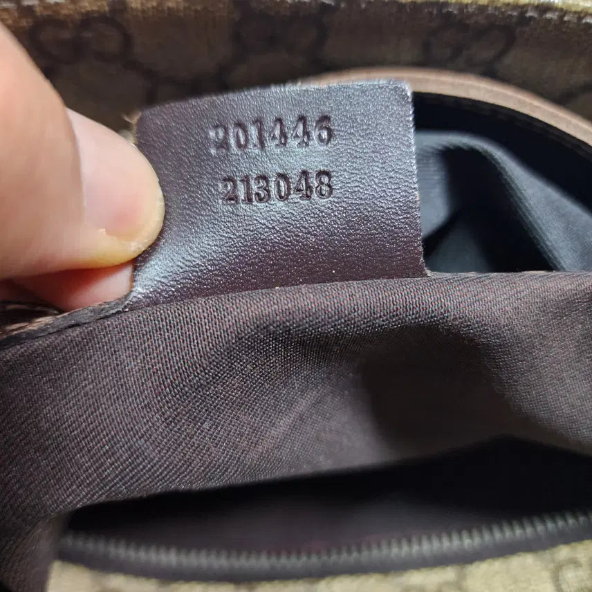 [BUNJANG] Gucci GG PVC Crossbody Bag / 구찌 GG PVC 크로스백