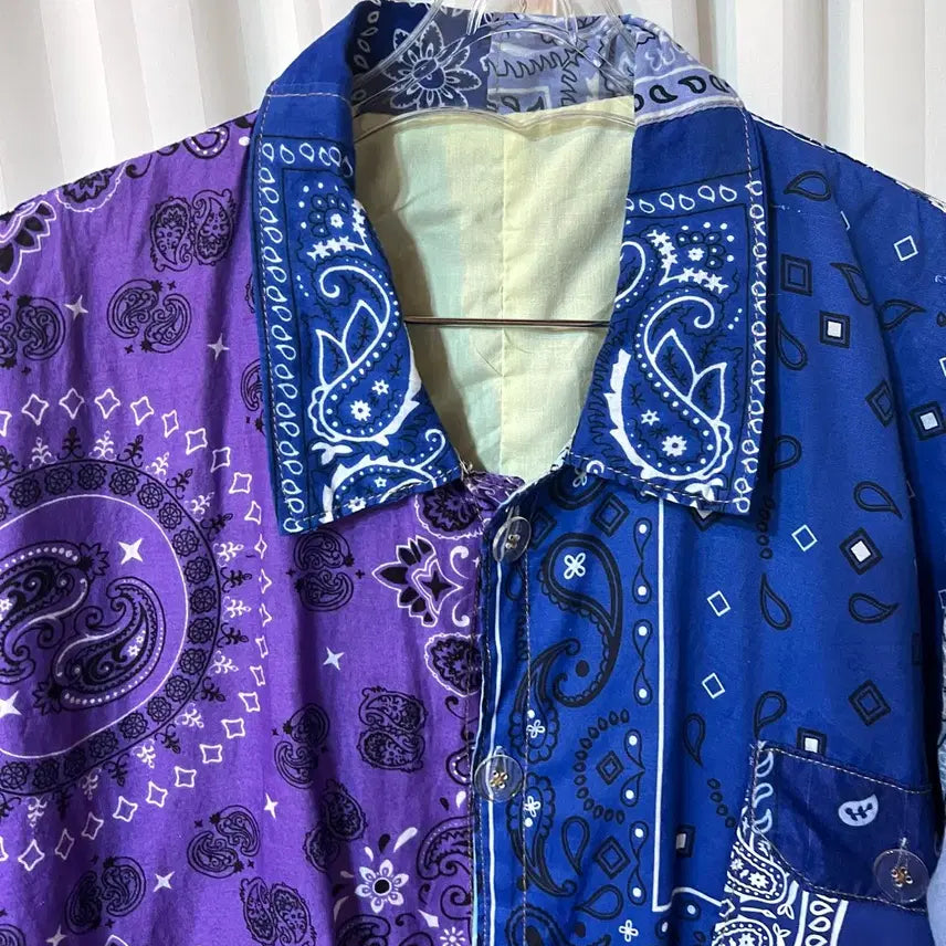 [SOLD OUT] (빈티지스카프 디자인된 자켓 새상품) 퍼플 블루 페이즐리 패치워크 자켓