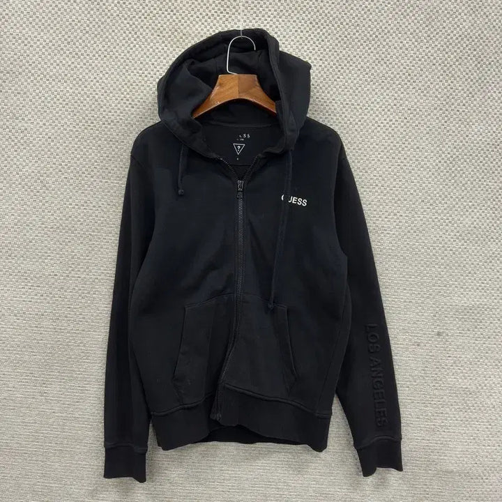 [SOLD OUT] 게스 자수로고 캐주얼 후드집업 S M13226