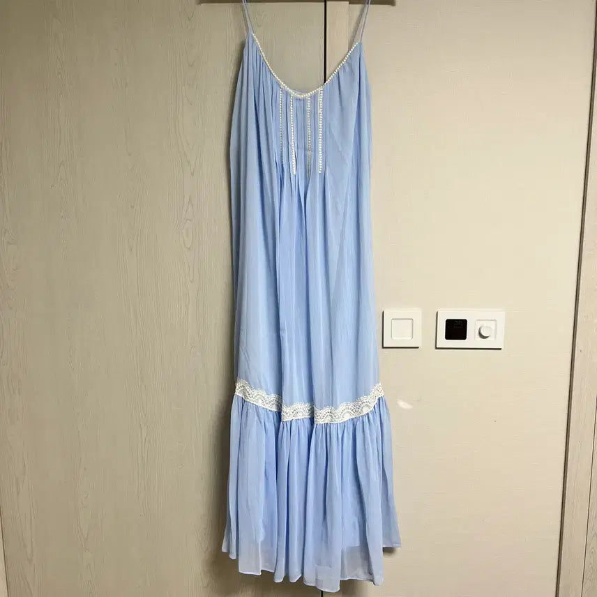 [SOLD OUT] (택달린 새제품) 자라 란제리 스타일 롱 원피스 s사이즈