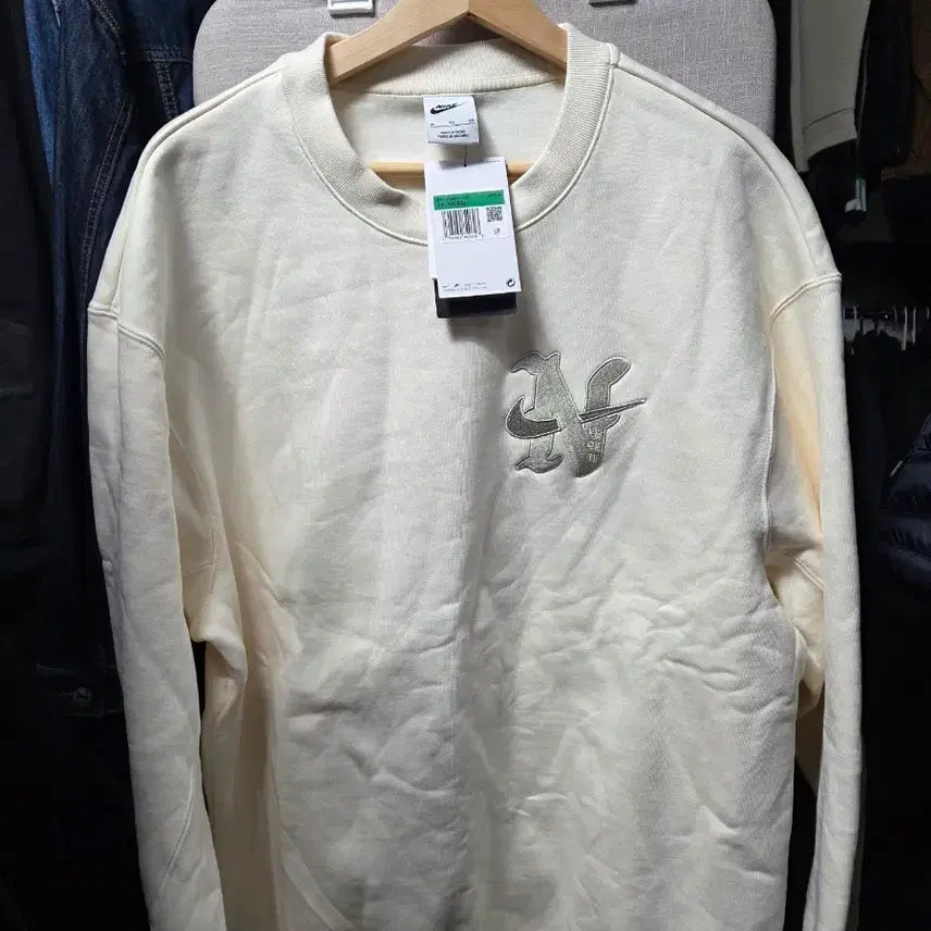[BUNJANG] Nike Crewneck Sweatshirt Ivory XL / 나이키 크루넥 맨투맨 아이보리 XL 새상품