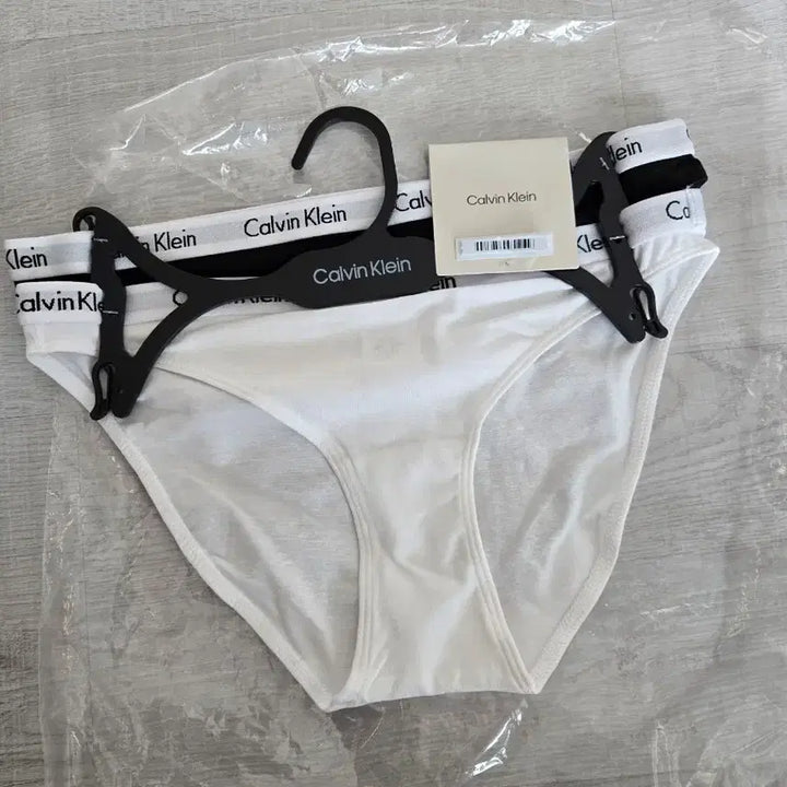 [SOLD OUT] 캘빈여성 팬티2P    S사이즈