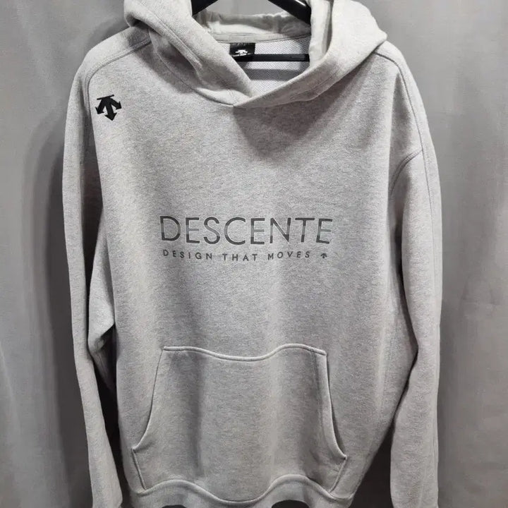 [SOLD OUT] 데상트 회색 후드티 L
