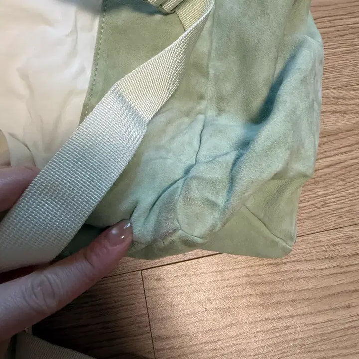 [SOLD OUT] 더뮤지엄비지터 백팩