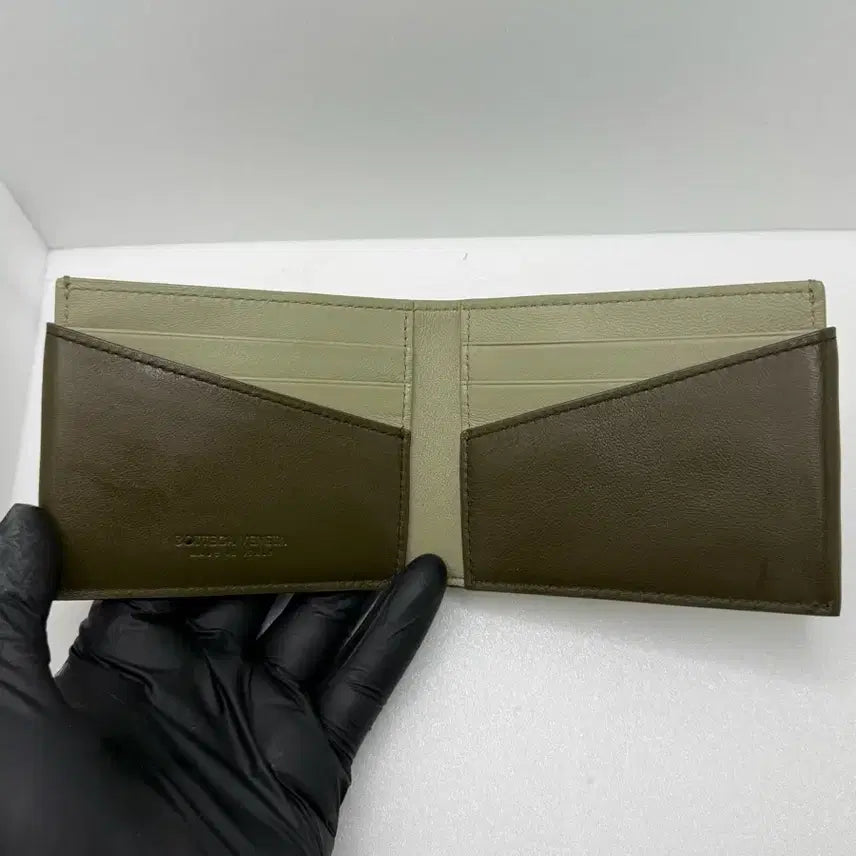 [SOLD OUT] 보테가베네타 인트레치아토 반지갑 투톤