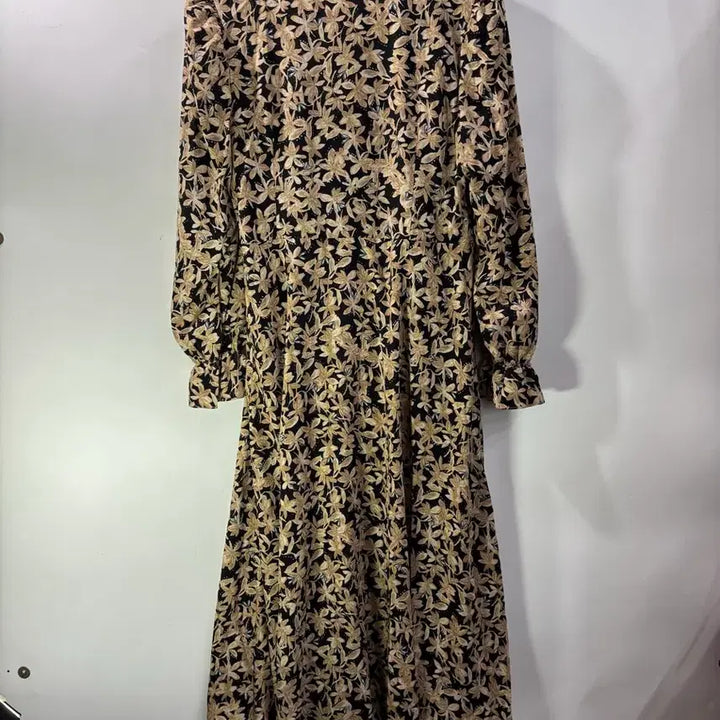 [BUNJANG] Love and Show Floral Maxi Dress / (F) 러브앤쇼 새상품 꽃무늬 원피스 4.9