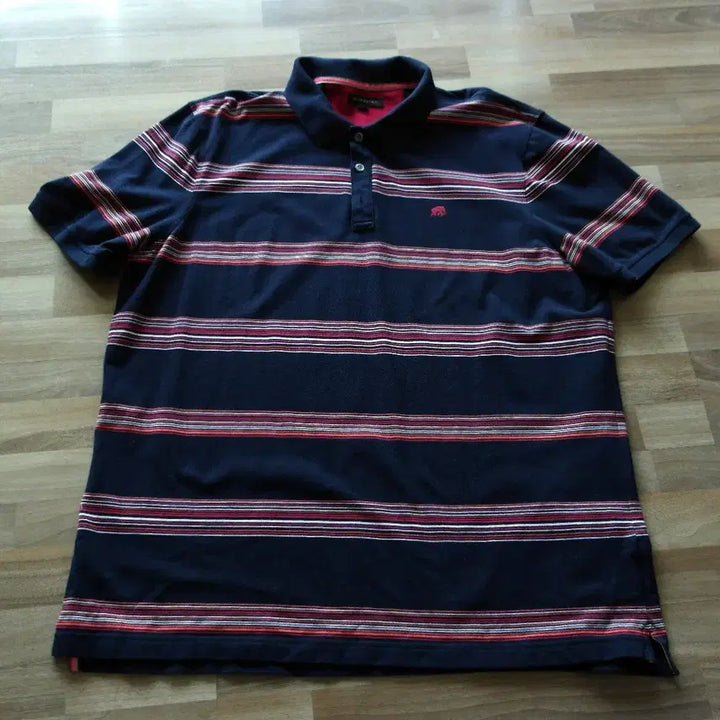 [BUNJANG] Banana Republic T-shirt 110 Size / 바나나리퍼블릭티셔츠/110사이즈새제품수준