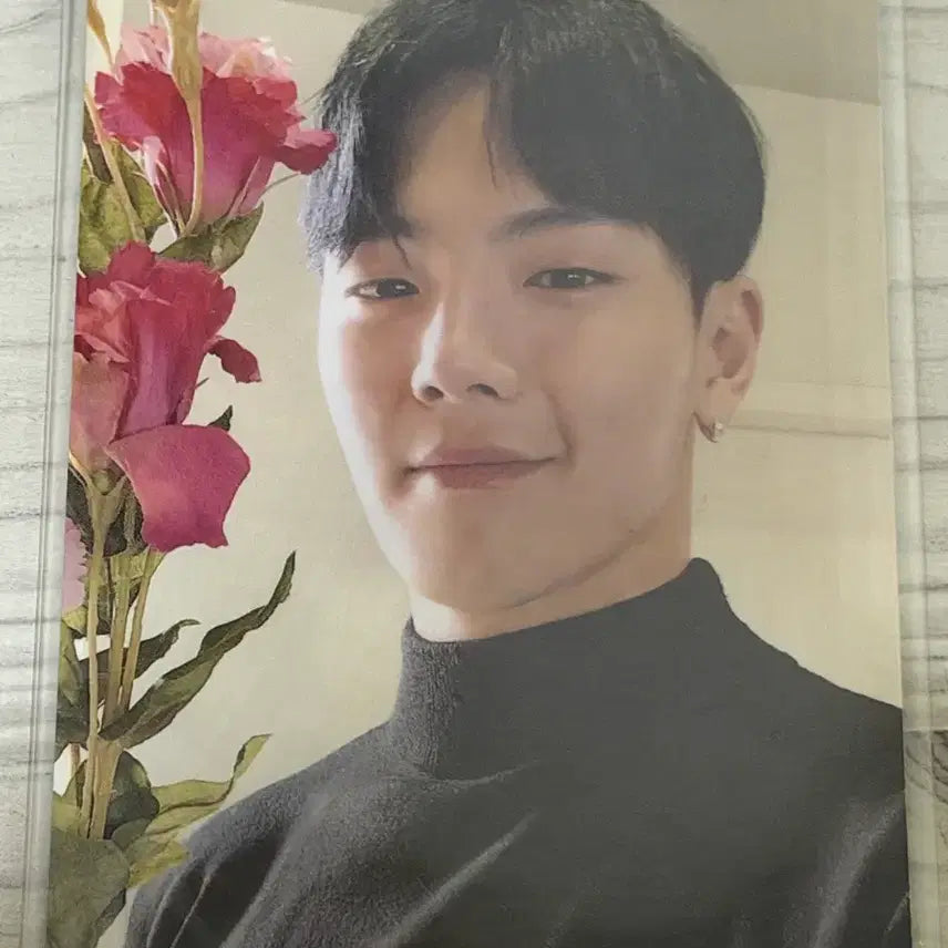 [BUNJANG] MONSTA X Shownu FOLLOW POB Photocard / 몬스타엑스 셔누 FOLLOW 공방포카 monastx shownu