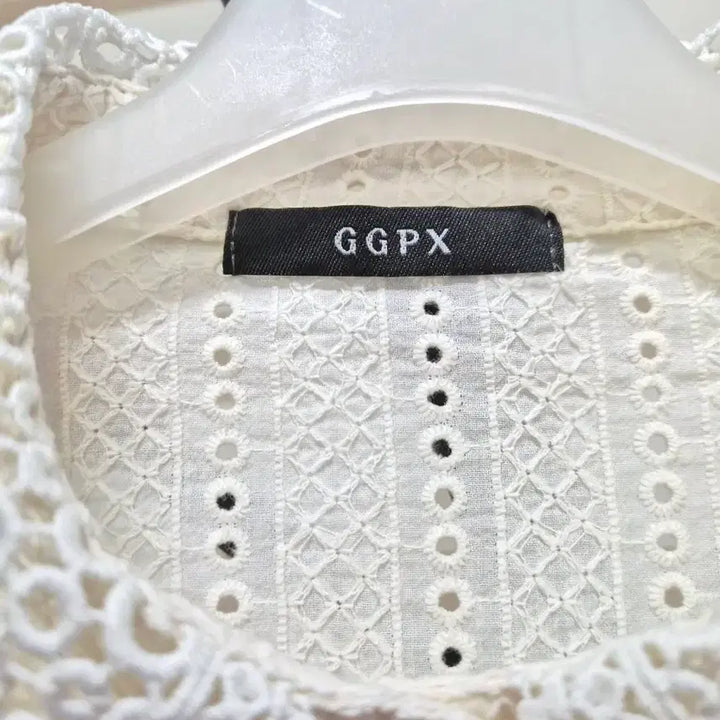 [BUNJANG] GGPX Lace Short Sleeve Blouse / GGPX 레이스 반팔 블라우스