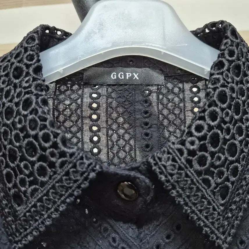 [BUNJANG] GGPX Lace Short Sleeve Blouse / GGPX 레이스 반팔 블라우스