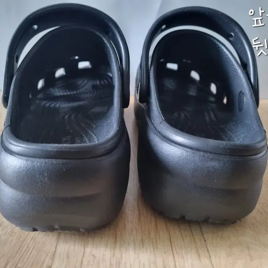 [BUNJANG] Crocs Platform Sandals Slippers W7 / 크록스 키높이 샌들 슬리퍼 w7