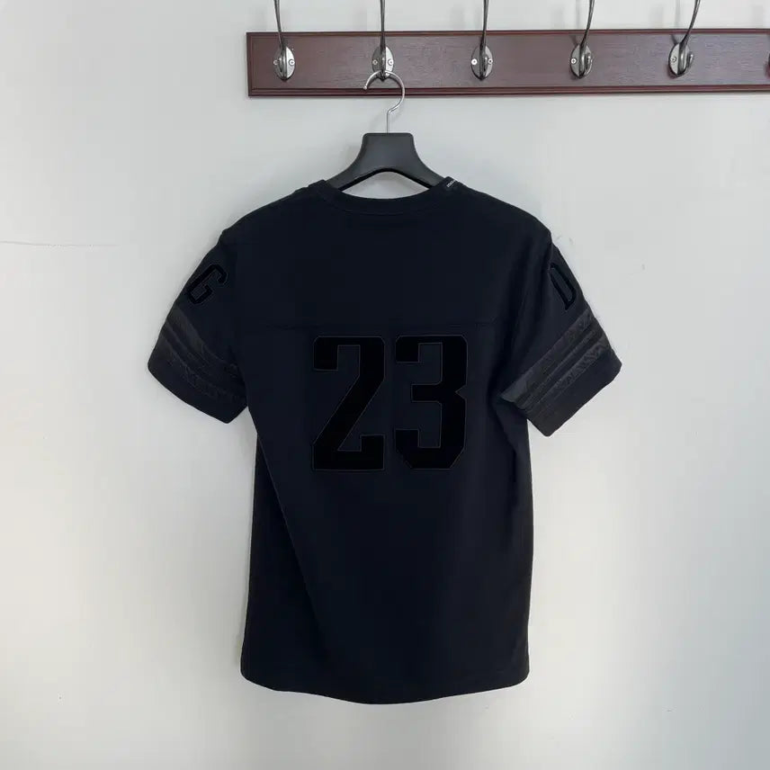 [SOLD OUT] 돌체앤가바나 공용M 로고 블랙 반팔 티셔츠