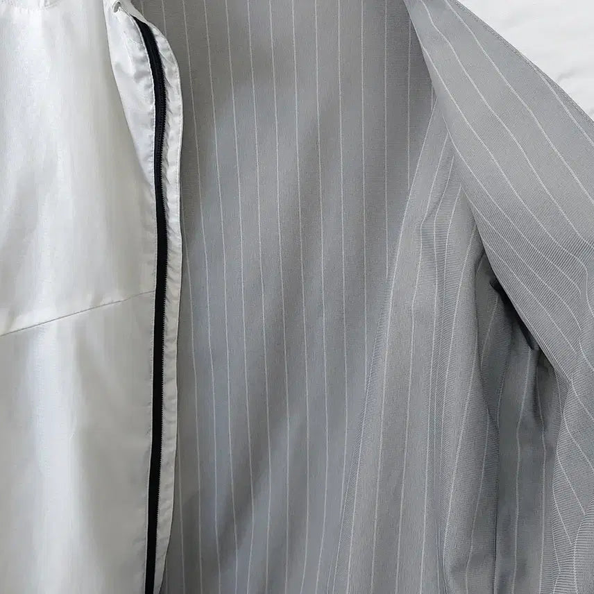 [BUNJANG] Titleist 3L/110~ 2-Way Windbreaker Jacket / 타이틀리스트 3L/110~ 2웨이 반팔겸용 바람막이 자켓. WH. -A
