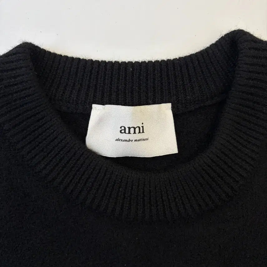 [BUNJANG] Ami Big Heart Intarsia Sweater / 아미 빅 하트 인타르시아 스웨터