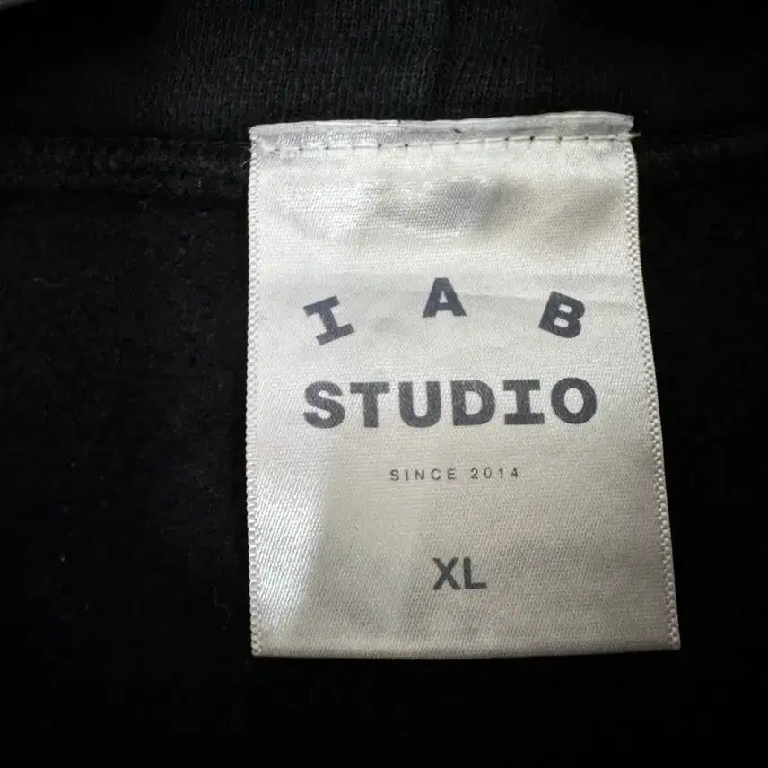 [BUNJANG] Iab Studio Hoodie / XL) 아이앱스튜디오 후드티