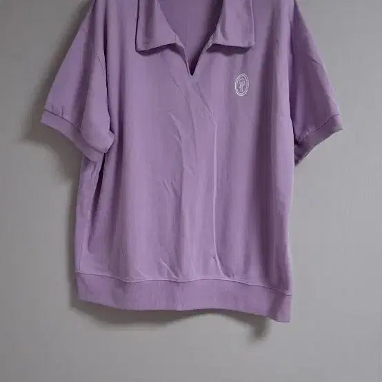[BUNJANG] V-Neck Collar Short Sleeve T-Shirt / 브이넥 카라 반팔티셔츠