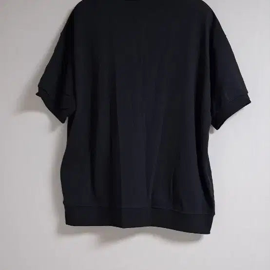 [BUNJANG] V-Neck Collar Short Sleeve T-Shirt / 브이넥 카라 반팔티셔츠