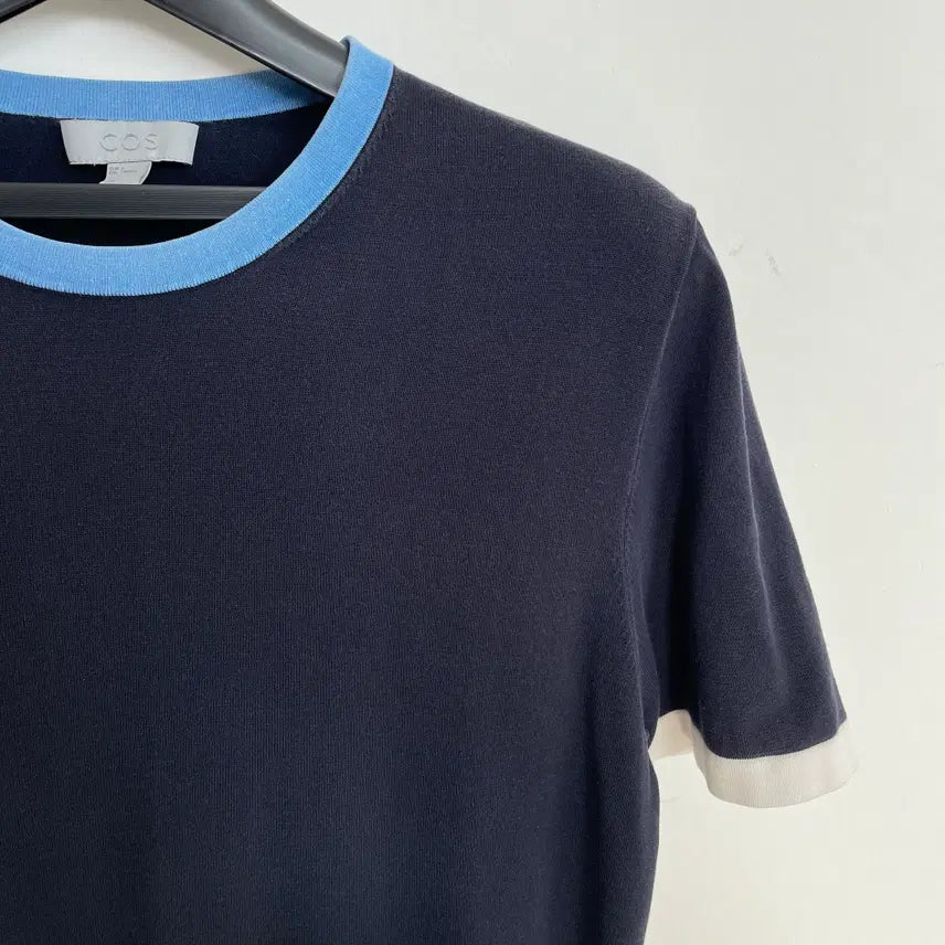 [BUNJANG] COS Navy Ringer Short Sleeve T-shirt / 코스 공용S-M 네이비 링거 반팔 티셔츠