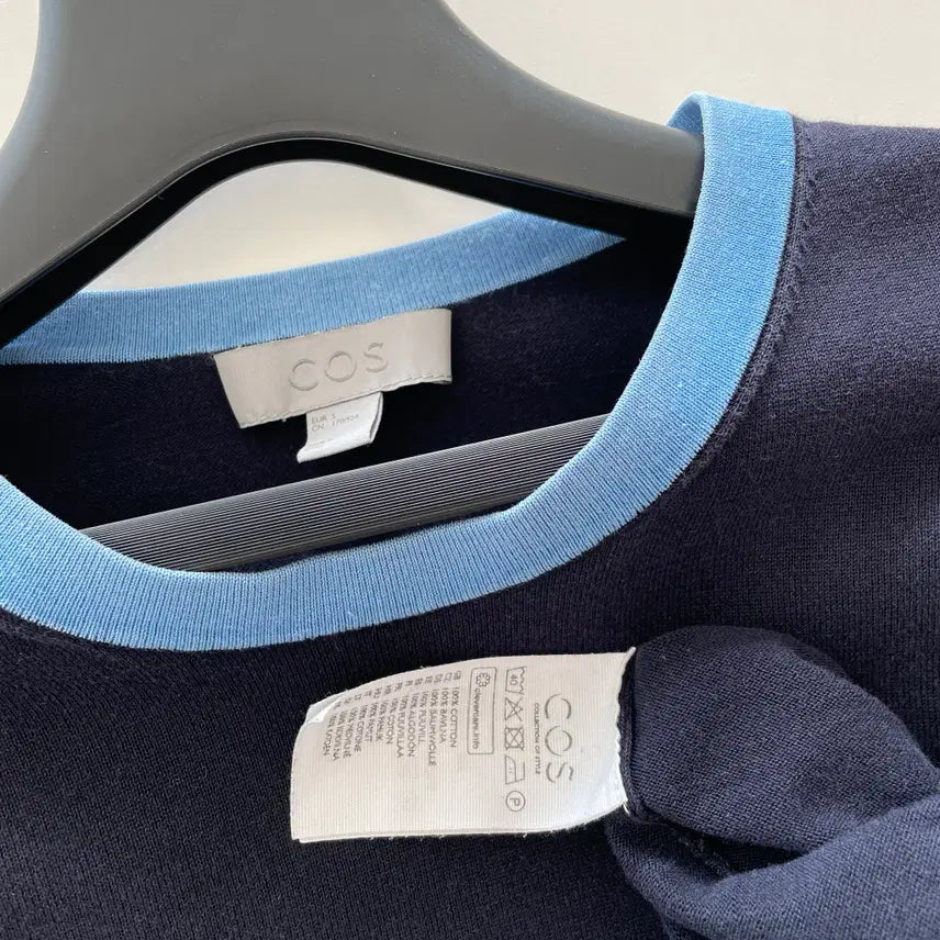 [BUNJANG] COS Navy Ringer Short Sleeve T-shirt / 코스 공용S-M 네이비 링거 반팔 티셔츠