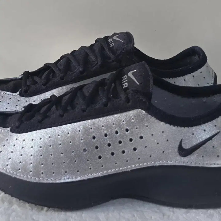 [BUNJANG] Nike Air Superfly Metallic Silver Black Sneakers / [235] 나이키 에어 슈퍼플라이 메탈릭실버블랙ㅡ단종매물