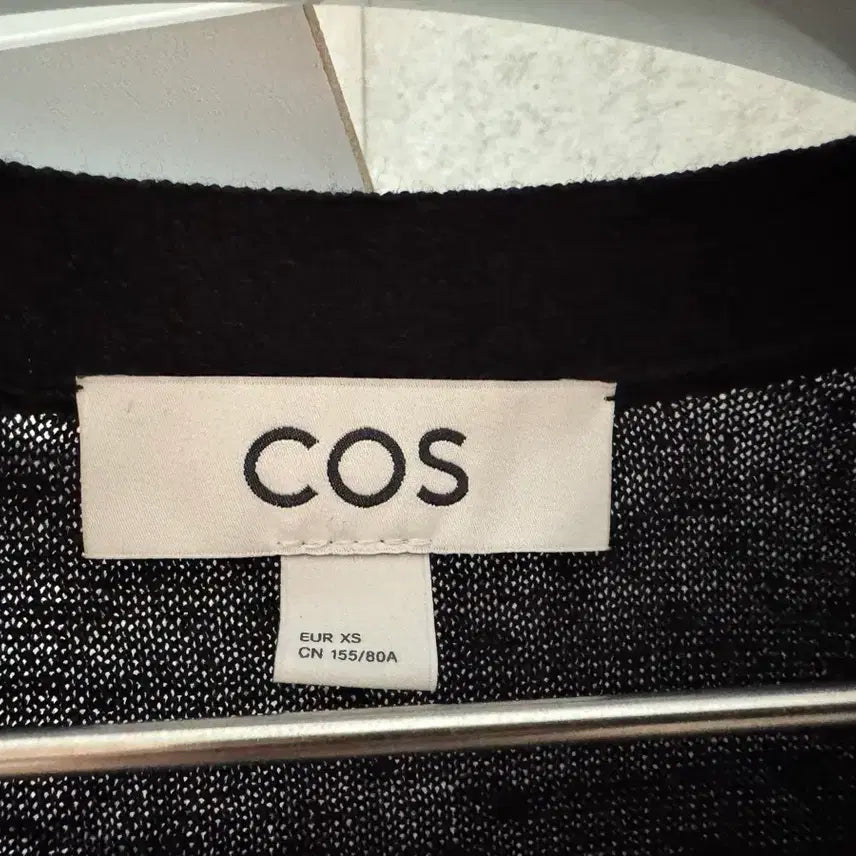 [SOLD OUT] 코스 메리노울 린넨 블렌드 브이넥 가디건 xs