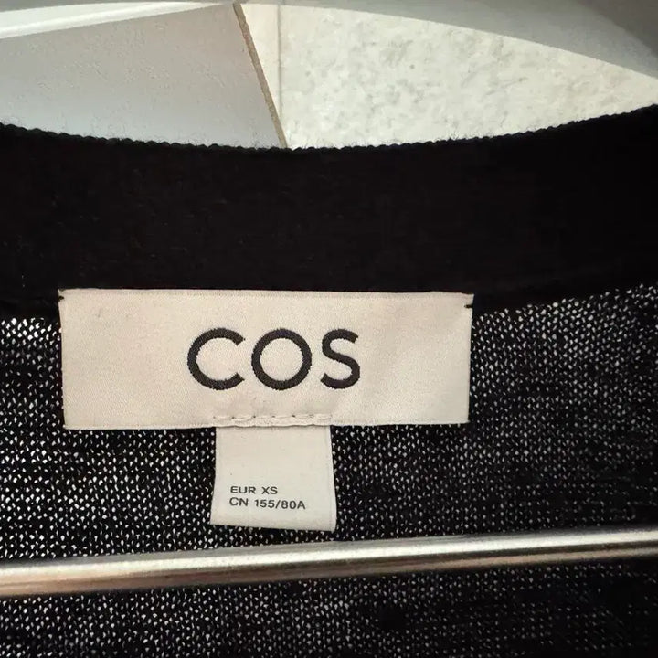 [SOLD OUT] 코스 메리노울 린넨 블렌드 브이넥 가디건 xs