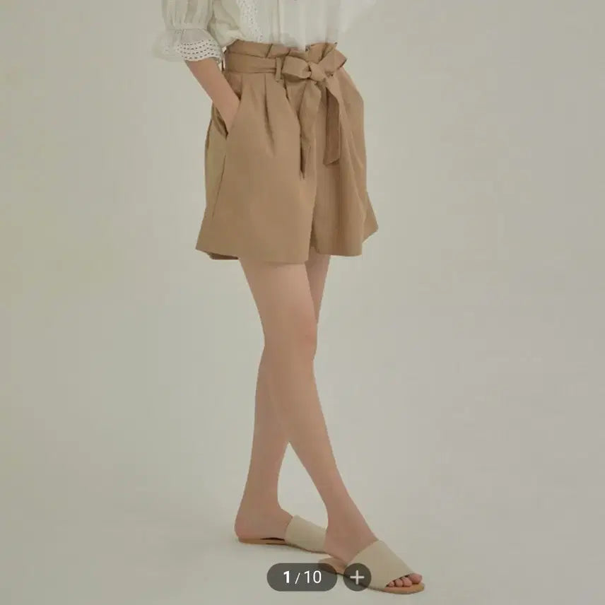 [BUNJANG] Roem Ribbon Shorts Beige (Size 28) / 로엠 리본 반바지 베이지(28)
