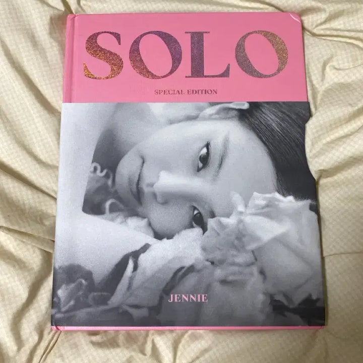 [BUNJANG] BLACKPINK Jennie SOLO Photobook / 제니 SOLO 포토북