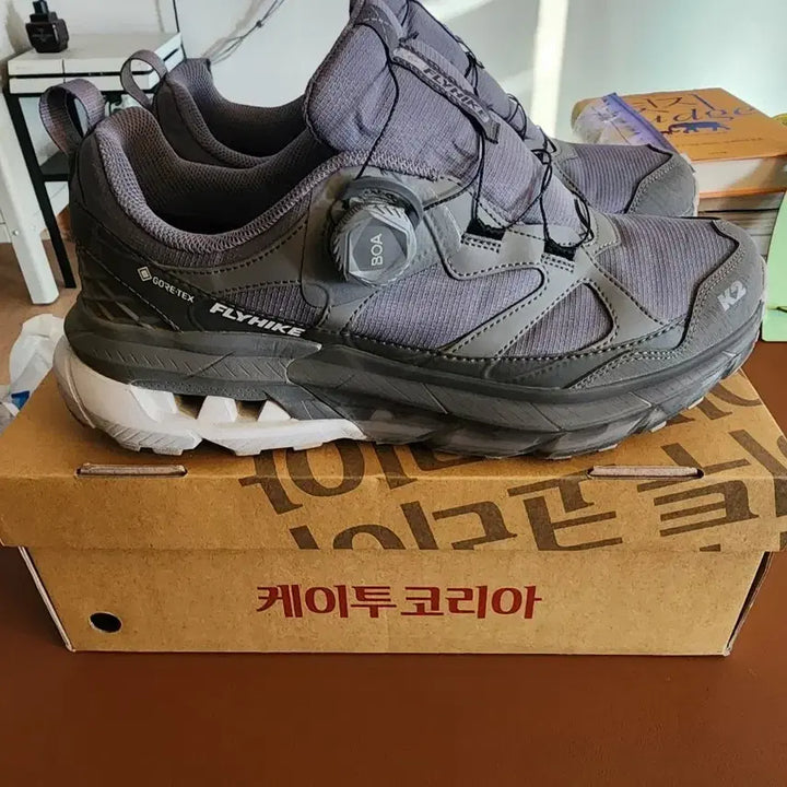 [BUNJANG] K2 Fly Hike GORE-TEX Hiking Shoes - Grey (270) / K2 플라이하이크 고어텍스 등산화 그레이 270