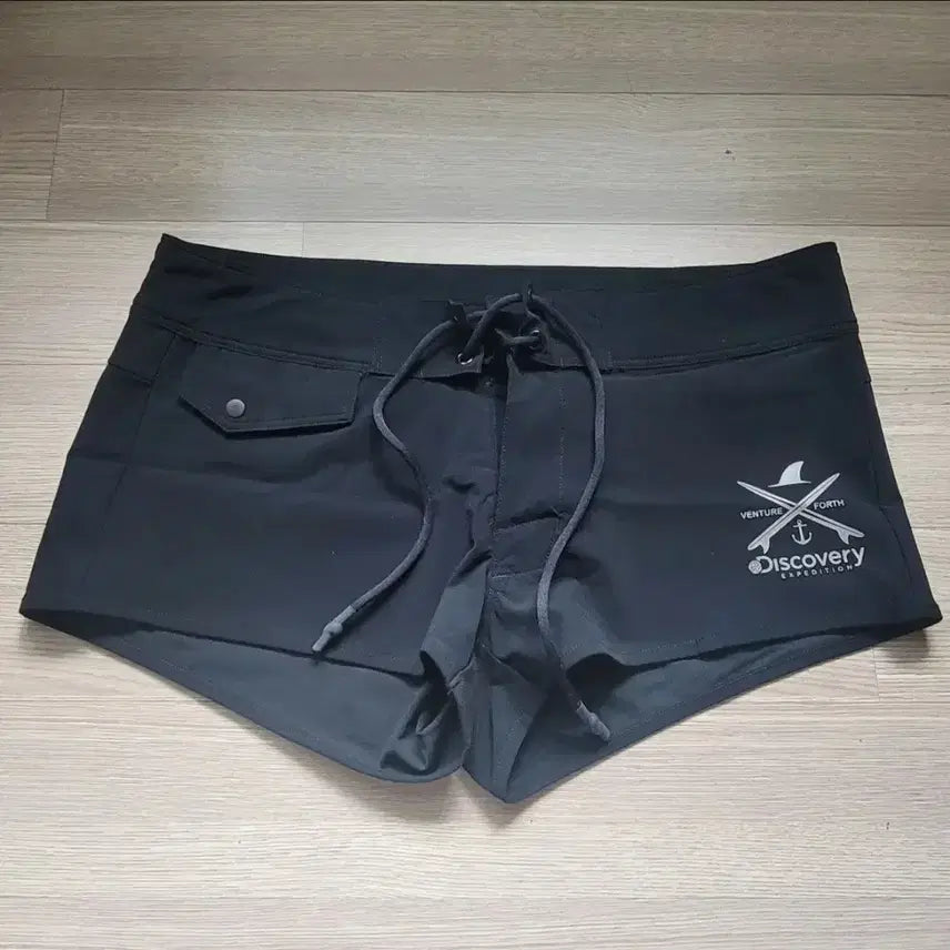 [BUNJANG] Discovery Hot Pants &amp; Adidas Leggings / 핫팬츠, 레깅스 팝니다
