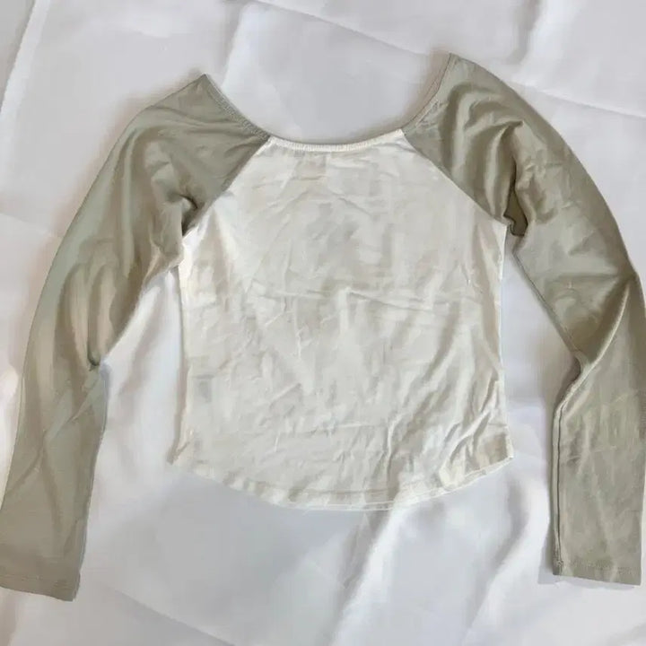 [BUNJANG] Printing Raglan T-Shirt - Ivory / 프린팅 나그랑 티셔츠