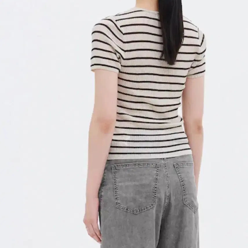 [BUNJANG] 8seconds Ribbed Stripe Short Sleeve Cardigan (Brown) / 8seconds 에잇세컨즈 골지 스트라이프 반소매 가디건(S)