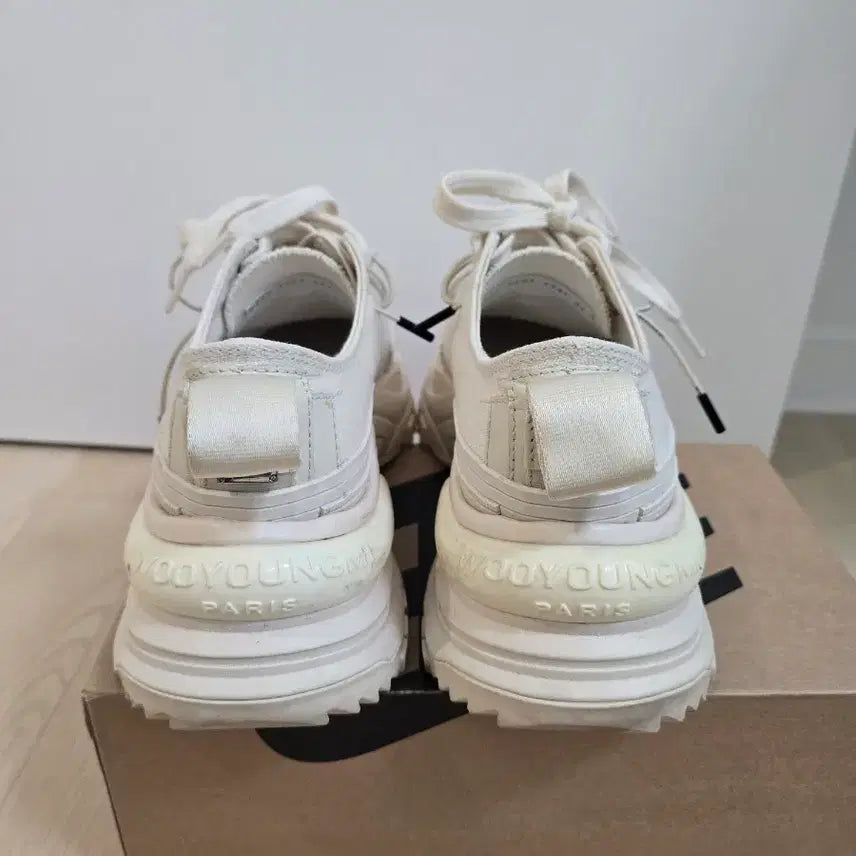 [BUNJANG] Wooyoungmi Double Lace Low Ivory Sneakers / [41]우영미 더블레이스 로우 아이보리