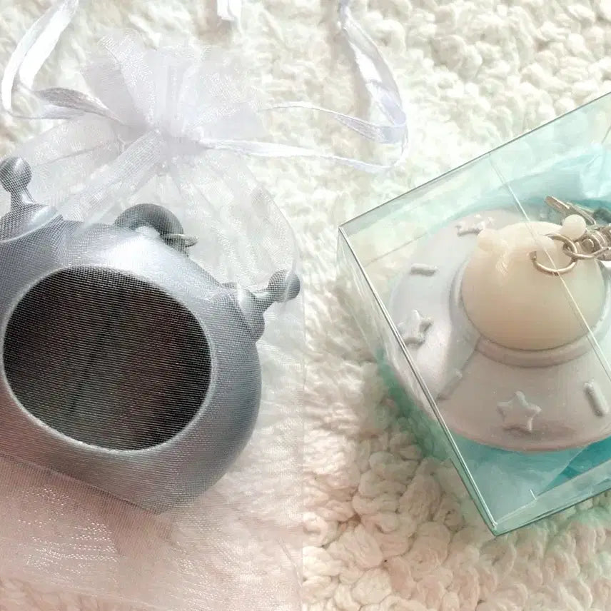 [BUNJANG] Mongju UFO Hat &amp; UFO Keyring / 멍주님 왹왹모자, UFO키링
