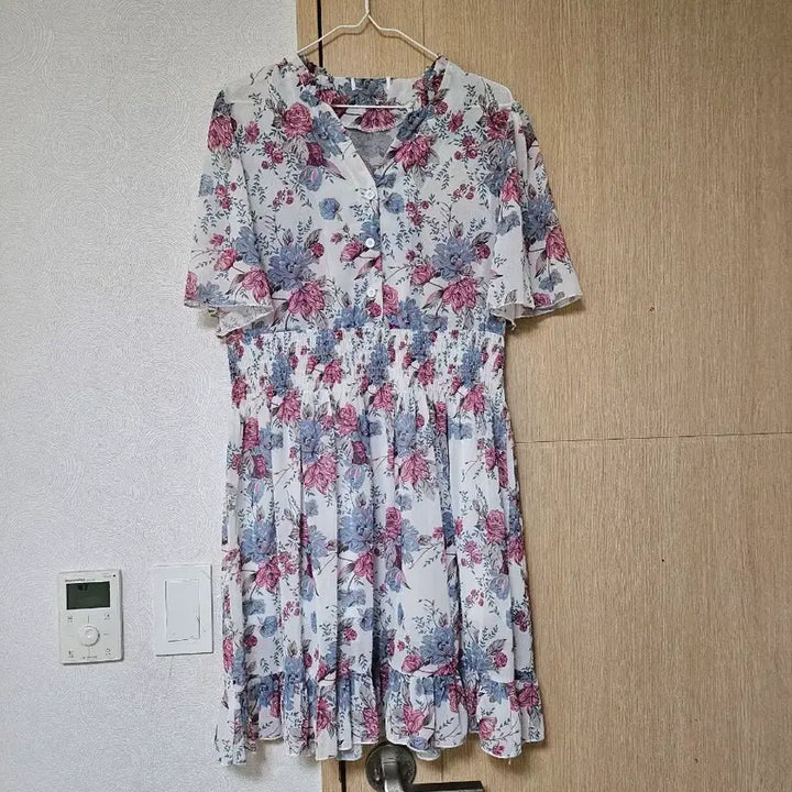 [BUNJANG] Floral Print Mini Dress / 허리밴딩 꽃무늬 원피스(미니기장)~66