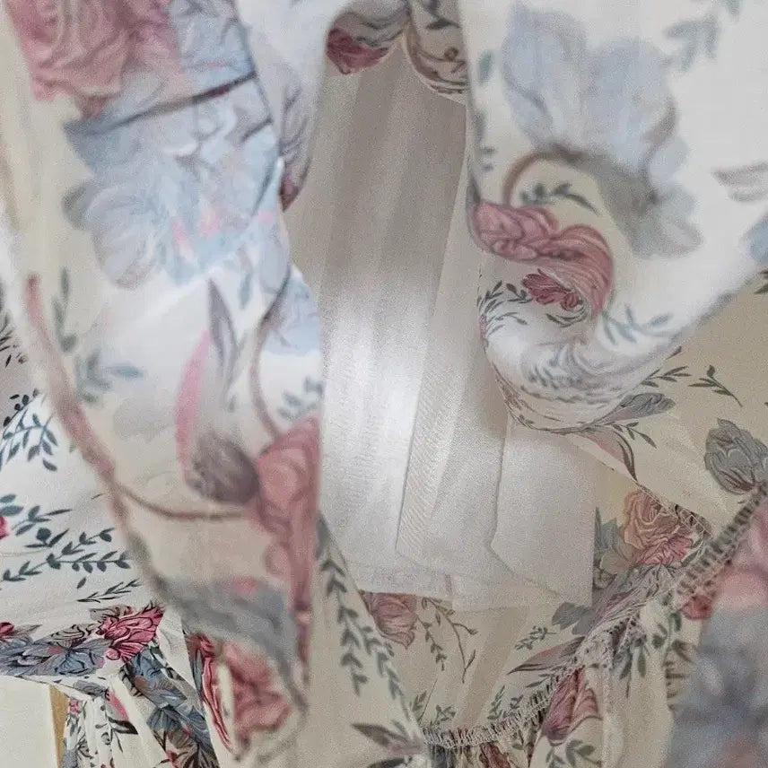 [BUNJANG] Floral Print Mini Dress / 허리밴딩 꽃무늬 원피스(미니기장)~66