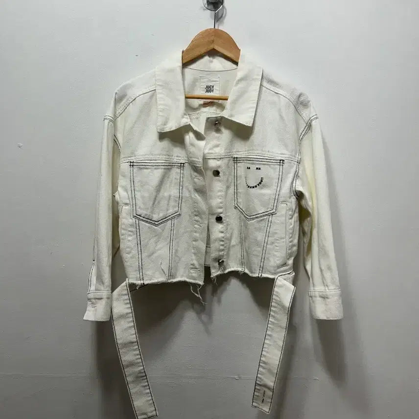 [BUNJANG] Juicy Judy White Denim Crop Jacket 85 / 쥬시쥬디 화이트 데님 크롭 자켓 85