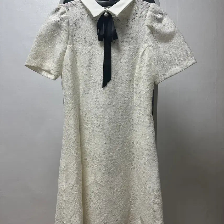 [BUNJANG] Premium Flower Dress / (택포)고급진 플라워 원피스