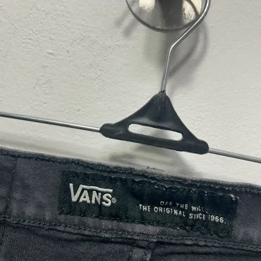 [BUNJANG] Vans Black Denim Shorts Size 27 / VANS 밴스 블랙 데님 반바지 27