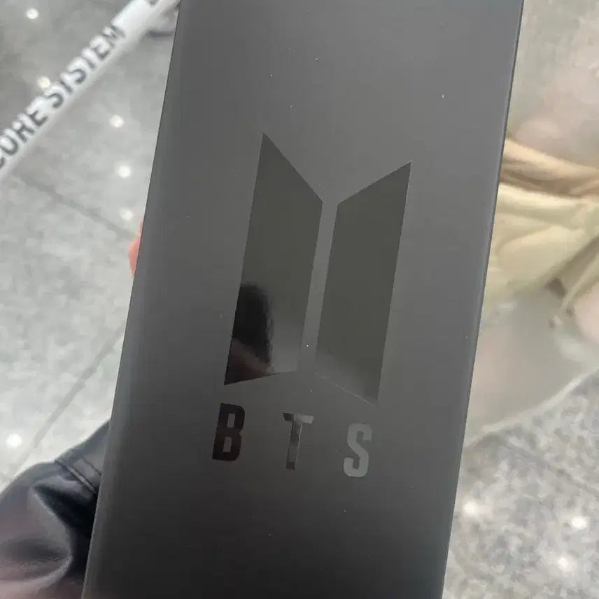 [SOLD OUT] BTS OFFICIAL LIGHT STICK VER.4 + 포토카드7종