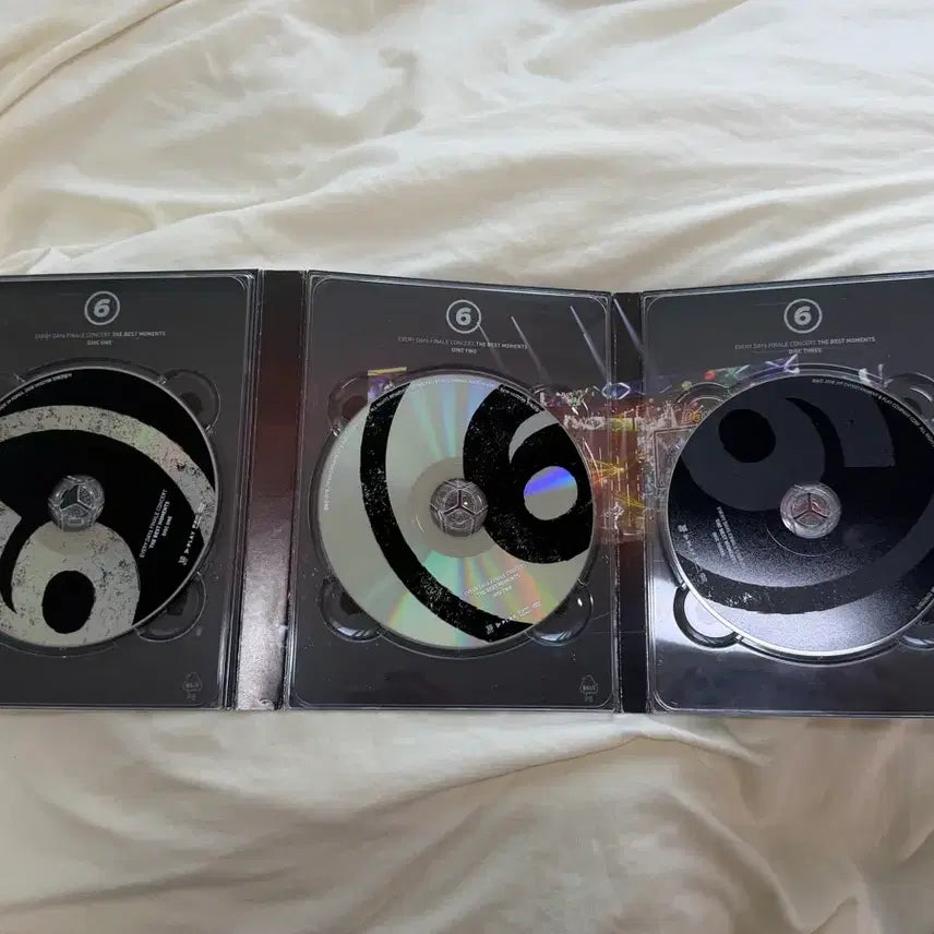 [BUNJANG] Day6 (Even of Day) Final Concert DVD / 데이식스 에데식 파이널 콘 DVD