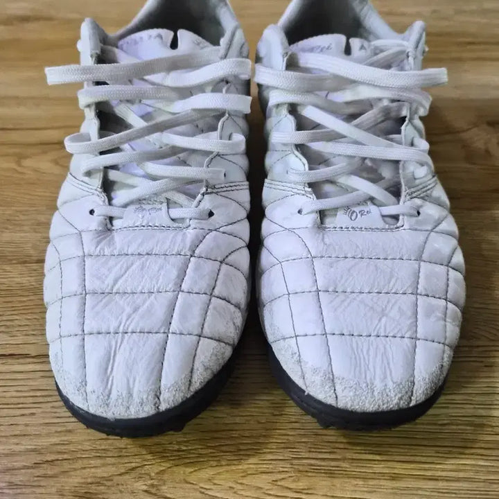 [BUNJANG] Athleta O-Rei Futsal Shoes / 아슬레타 오레이 풋살화 260