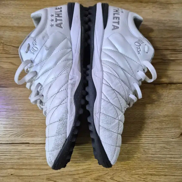 [BUNJANG] Athleta O-Rei Futsal Shoes / 아슬레타 오레이 풋살화 260