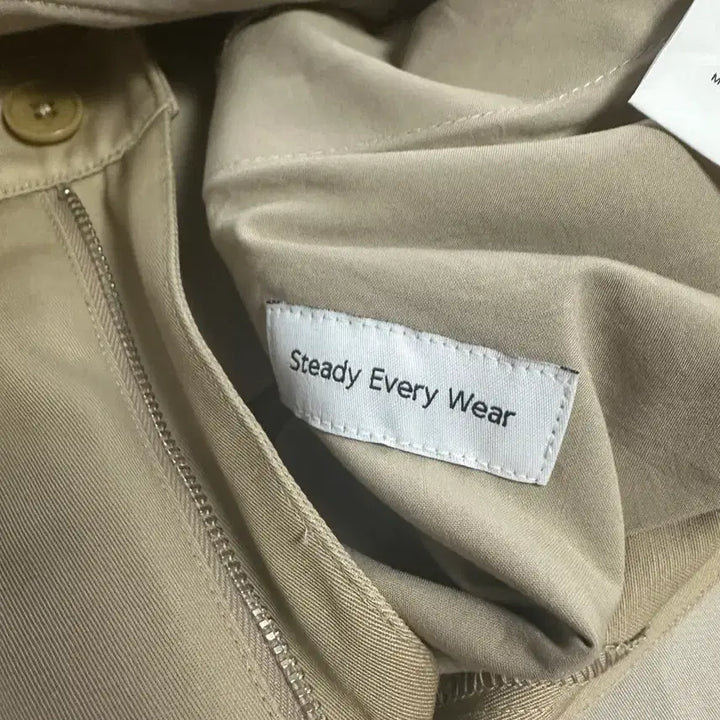 [BUNJANG] Steady Around Beige/Ivory Shorts Size 2 / 스테디에브리웨어 베이지/아이보리 반바지 2 사이즈 급처