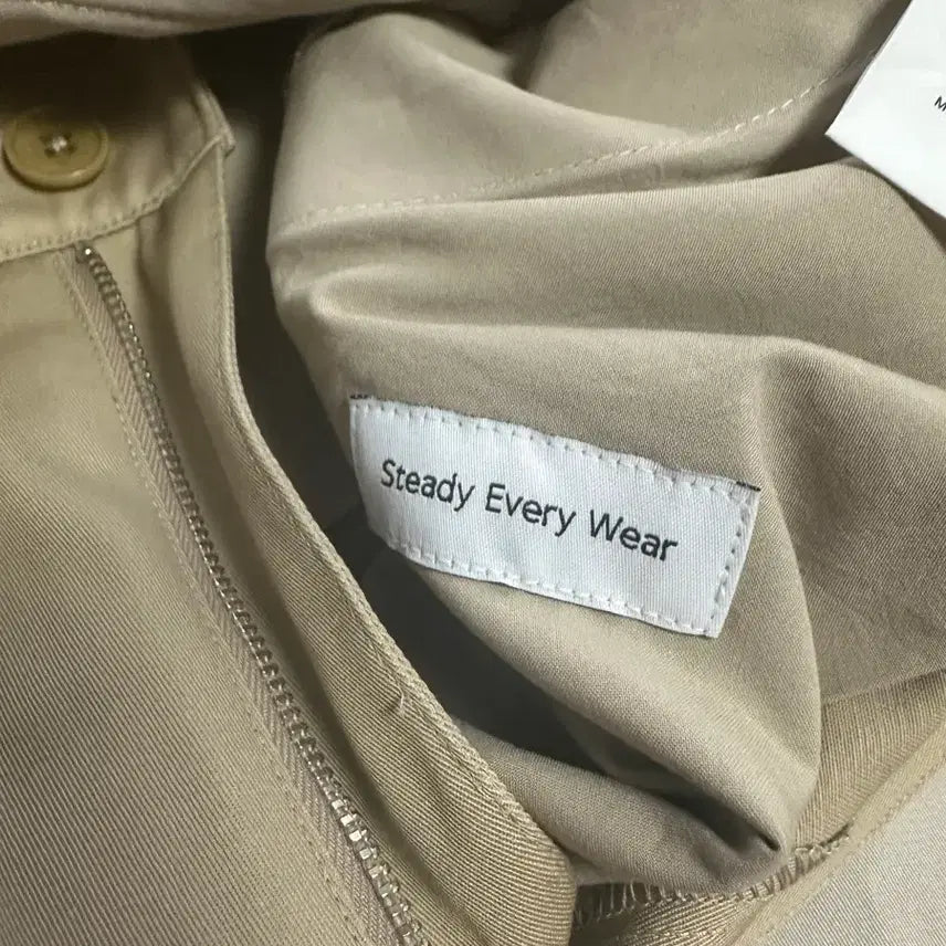 [BUNJANG] Steady Around Beige/Ivory Shorts Size 2 / 스테디에브리웨어 베이지/아이보리 반바지 2 사이즈 급처