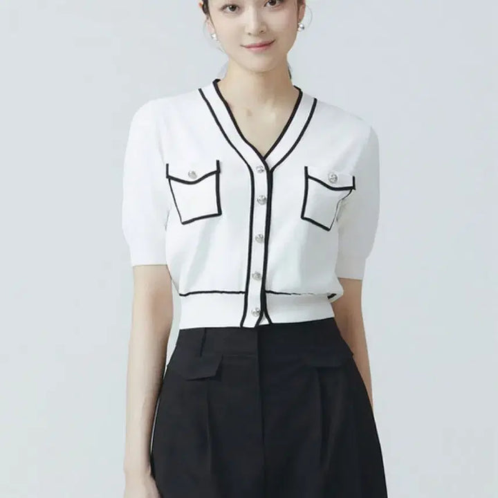 [BUNJANG] It Michaa Striped Short-Sleeve Cardigan Size 66 / 24 잇미샤 라인배색 반팔 가디건 66