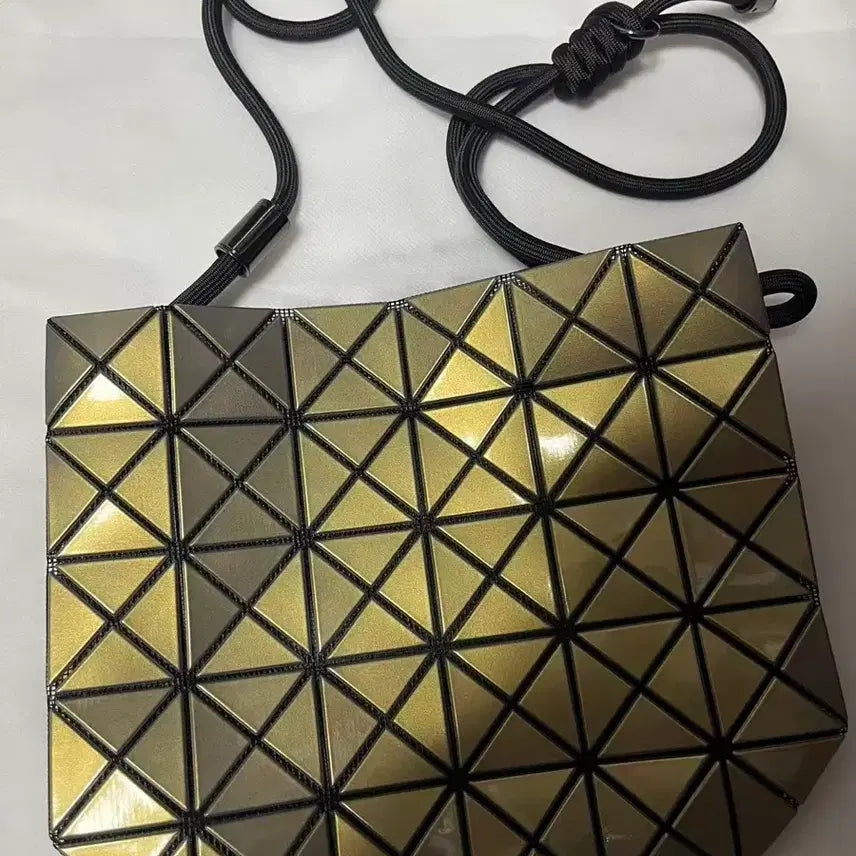 [BUNJANG] Bao Bao Crossbody Bag / 바오바오크로스백