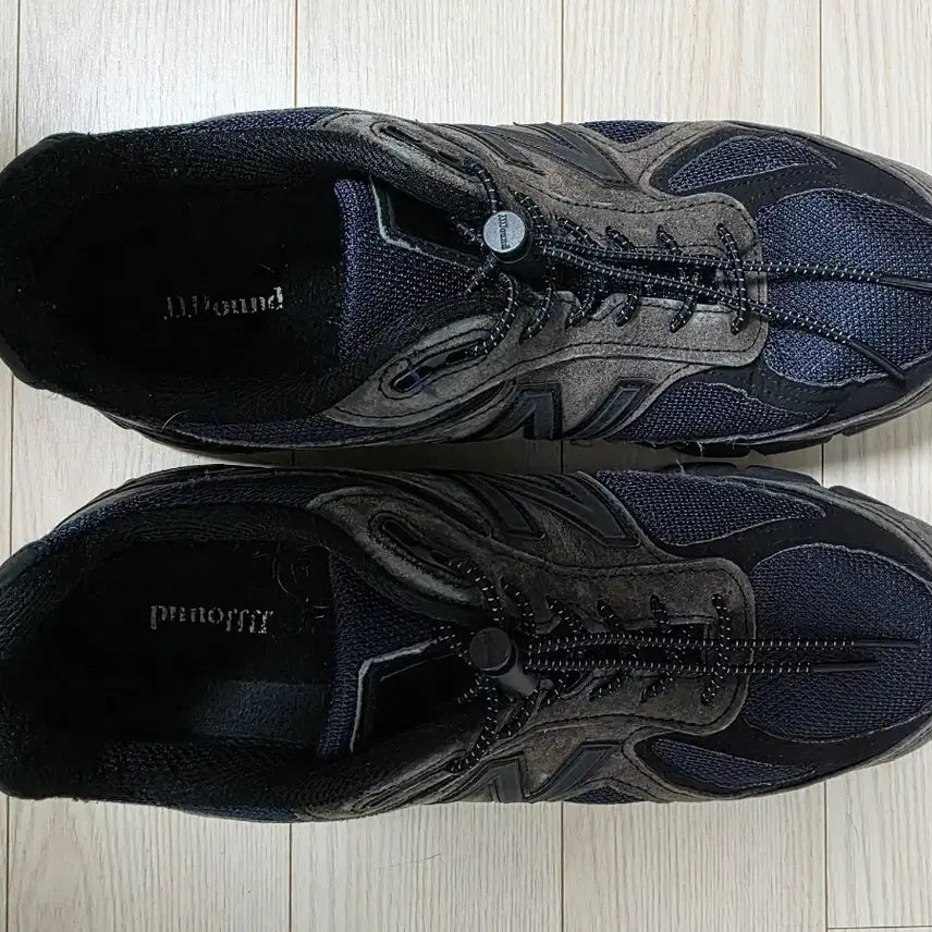 [SOLD OUT] 뉴발란스 자운드 네이비 990v4 285
