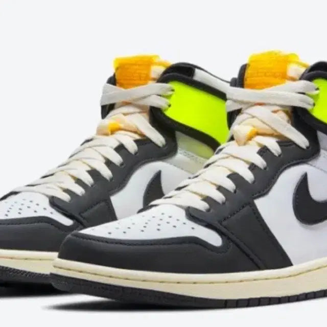 [BUNJANG] Nike Air Jordan 1 Retro High OG Volt / [새상품]나이키 에어조던1 레트로 하이 OG 볼트
