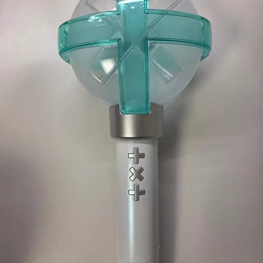 [BUNJANG] TXT Official MOA Fanlight Ver. 2 / [탈덕급처/폭덤] 모아봉 2 판매합니다
